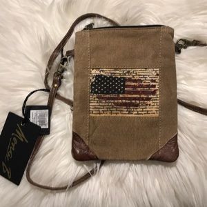 Cross Body Small Purse.